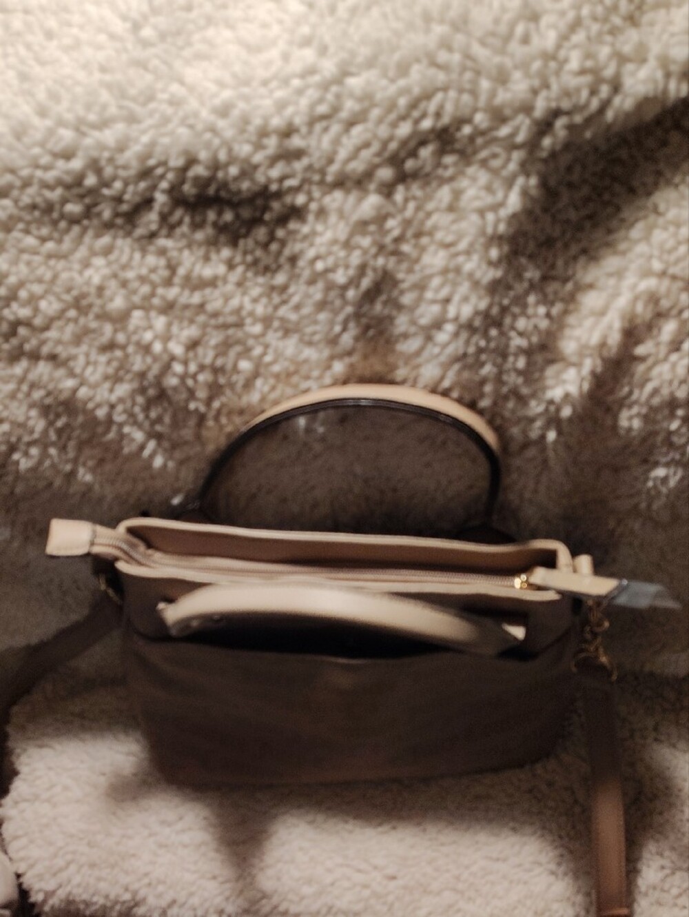 Juicy Couture Beige Mini Satchel with Pink Heart Patch - Picture 6 of 12